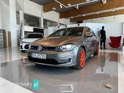 Volkswagen Golf VII