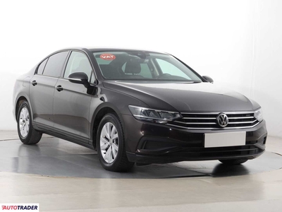 Volkswagen Passat 1.5 147 KM 2020r. (Piaseczno)