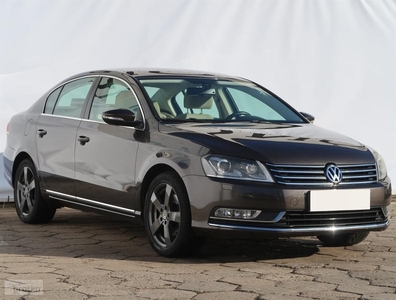 Volkswagen Passat B7 , Salon Polska, Serwis ASO, Xenon, Bi-Xenon, Klimatronic,