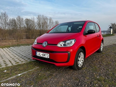 Volkswagen up! (BlueMotion Technology) move