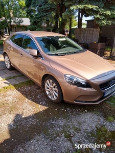 Volvo V40 2.0 D3 150KM ,122000 km.