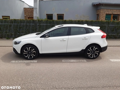 Volvo V40 Cross Country D3 Momentum