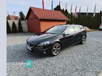 Volvo V40 II