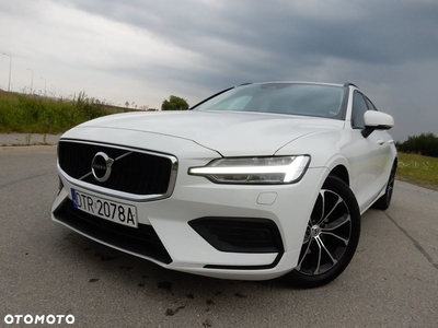 Volvo V60 D4 Momentum Pro