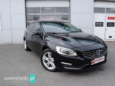 Volvo V60 I