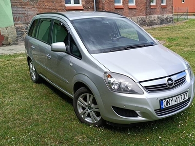 Zafira b 1.8 godna uwagi