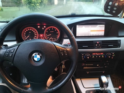 BMW seria 3 e90 2.5i benzyna 218koni