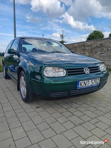 Golf 4 1.8 benzyna