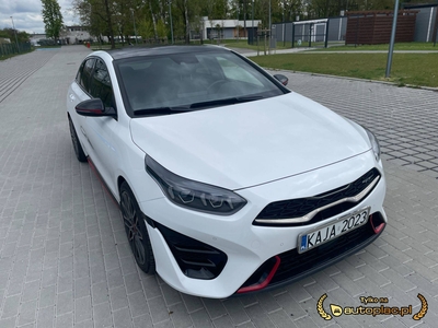 Kia ProCeed