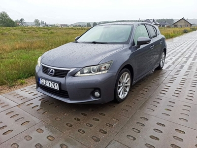 Lexus CT200H Hybryda