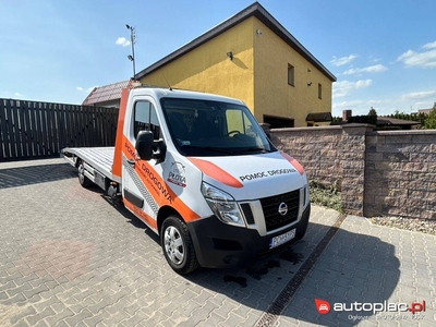 Nissan nv400