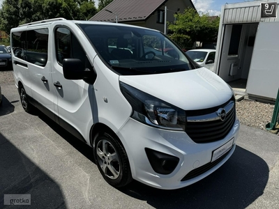 Opel Vivaro II Raty/Zamiana Gwarancja bardzo ładny stan zadbany 9 osobowy 1,6 bitur