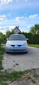 Samochód Mitsubishi Colt. 1.3