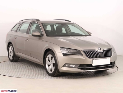 Skoda Superb 1.8 177 KM 2015r. (Piaseczno)