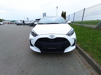 Toyota Yaris hybrid 2025 Active