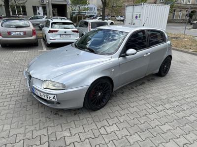 Alfa Romeo 147 1.9 JTD długi pt i oc sport alu