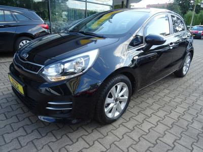 Kia Rio III Hatchback 5d Facelifting 1.4 DOHC CVVT 109KM 2015