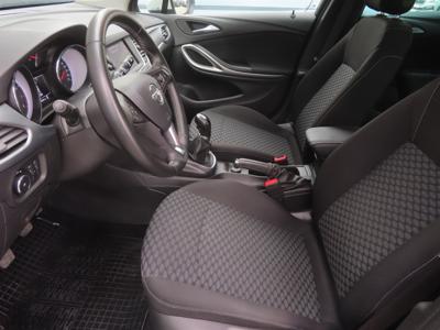 Opel Astra 2019 1.2 Turbo 138315km ABS