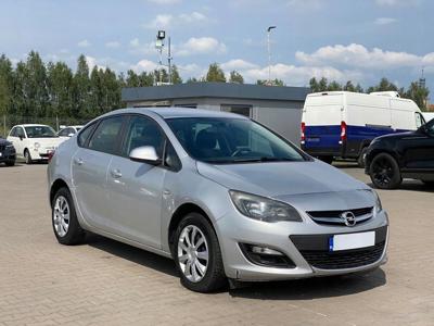 Opel Astra J Sedan 1.4 Turbo ECOTEC 140KM 2016