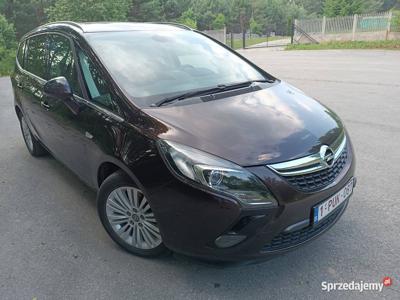 Opel Zafira 1.6CDTI COSMO !!!