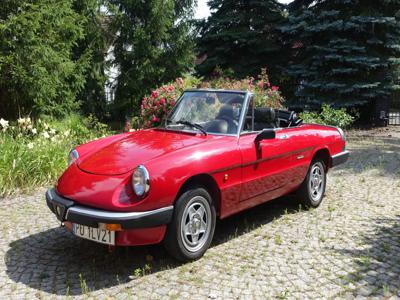 Używane Alfa Romeo Spider - 83 000 PLN, 127 800 km, 1989