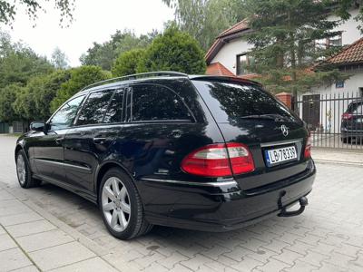 Używane Mercedes-Benz Klasa E - 17 500 PLN, 267 000 km, 2005