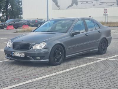 Używane Mercedes-Benz Klasa C - 37 999 PLN, 240 000 km, 2003