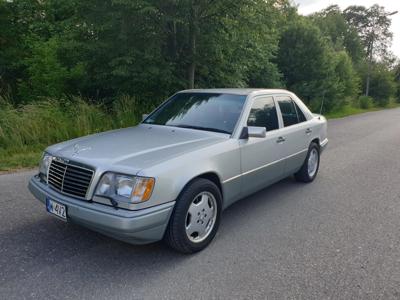 Używane Mercedes-Benz Klasa E - 54 000 PLN, 314 300 km, 1995