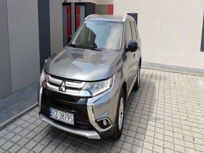 Używane Mitsubishi Outlander - 75 700 PLN, 160 000 km, 2017