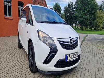 Używane Opel Zafira - 29 900 PLN, 212 000 km, 2012