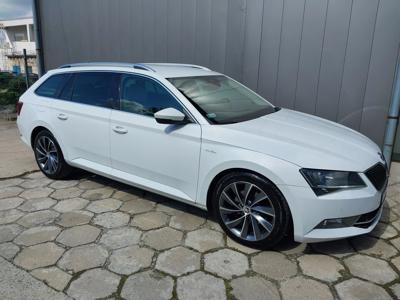 Używane Skoda Superb - 77 000 PLN, 235 202 km, 2017