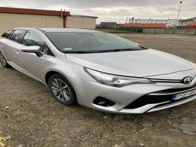 Używane Toyota Avensis - 65 000 PLN, 112 000 km, 2017