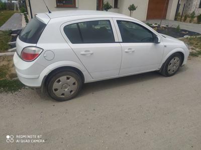 Używane Opel Astra - 6 000 PLN, 340 000 km, 2006