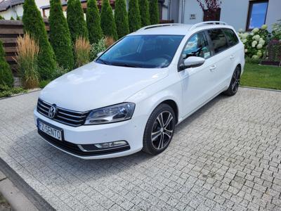 Używane Volkswagen Passat - 40 900 PLN, 216 000 km, 2014