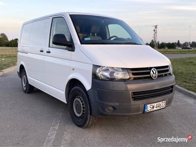 Volkswagen Transporter T5 2.0 TDi