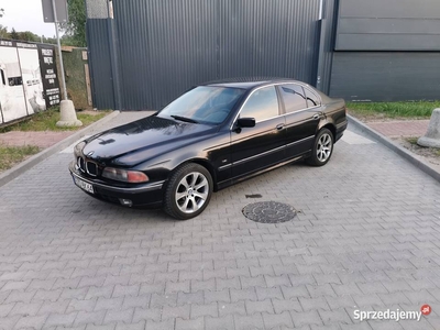 Bmw E39 Seria 5 523i 2.5 170km LPG Sekwencja Czarna