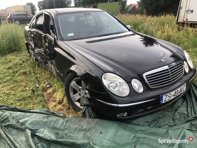 Mercedes-Benz E 320 CDI sześciocylindrowy silnik