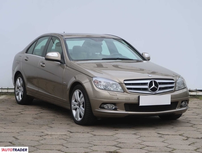 Mercedes C-klasa 3.5 268 KM 2008r. (Piaseczno)