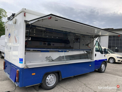 Peugeot Boxer Autosklep wędlin ryb sklep Gastronomiczny Food Truck Foodtru…