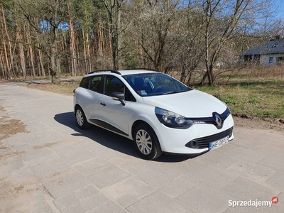 Renault Clio IV kombi 90 KM diesel