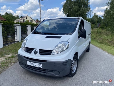 Renault Trafic L2H1 Długi 2 x Drzwi Przesuwne