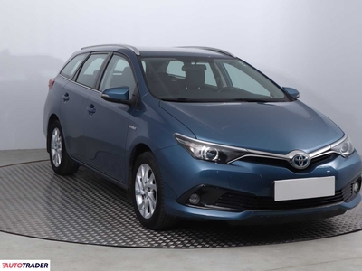 Toyota Auris 1.8 134 KM 2016r. (Piaseczno)