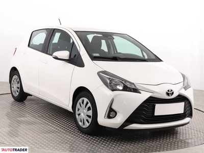 Toyota Yaris 1.0 71 KM 2018r. (Piaseczno)