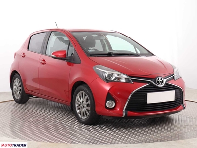 Toyota Yaris 1.3 97 KM 2016r. (Piaseczno)