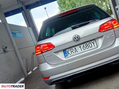 Volkswagen Golf 1.6 diesel 110 KM 2015r. (Warszawa)