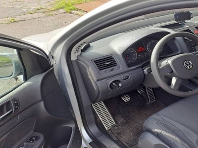 Volkswagen Golf 5 90km 1.4fsi