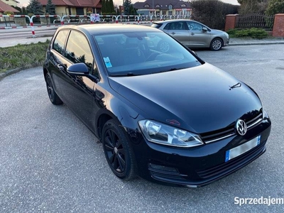 Volkswagen Golf VII LCD / Climatronic / Bluetooth / Tempomat