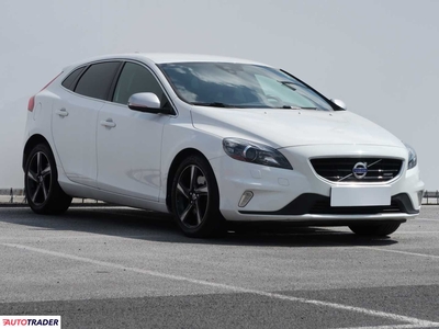 Volvo V40 2.0 187 KM 2014r. (Piaseczno)