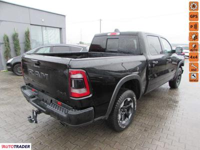 Dodge Ram 5.7 benzyna 401 KM 2020r. (Gliwice)