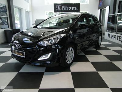 Hyundai i30 II 1.4 / Hak / Led / 6 Biegów / Klimatyzacja